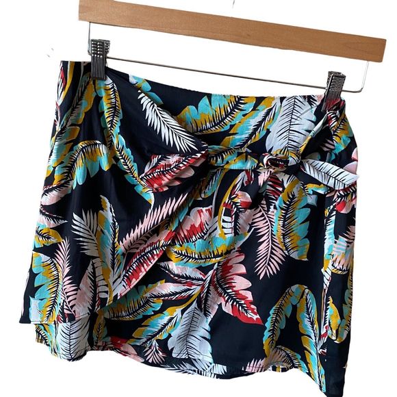 B•O•G Collective Tropical Print Two Piece Wrap Skirt Set | Size Small - Picture 3 of 16